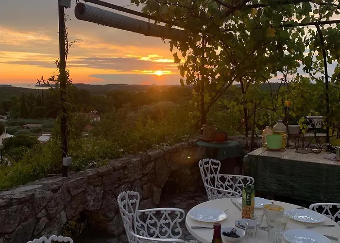 Zdenko With Sea View * Ρόβινι