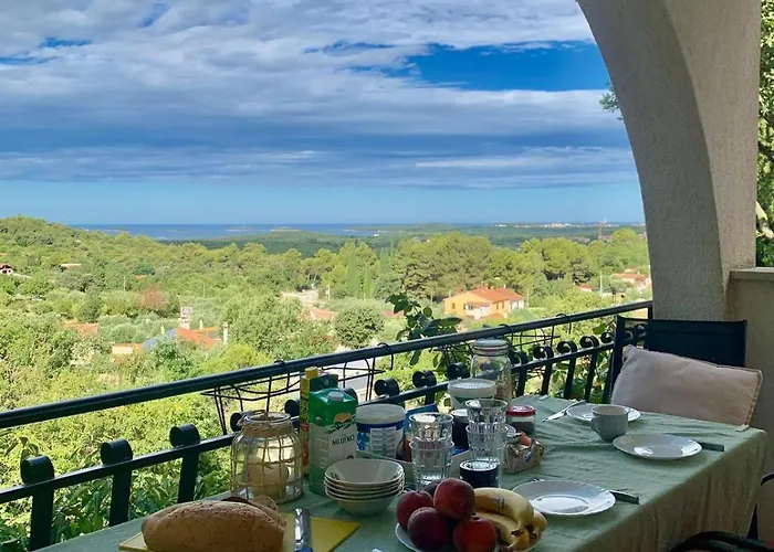 Apartmán Zdenko With Sea View *